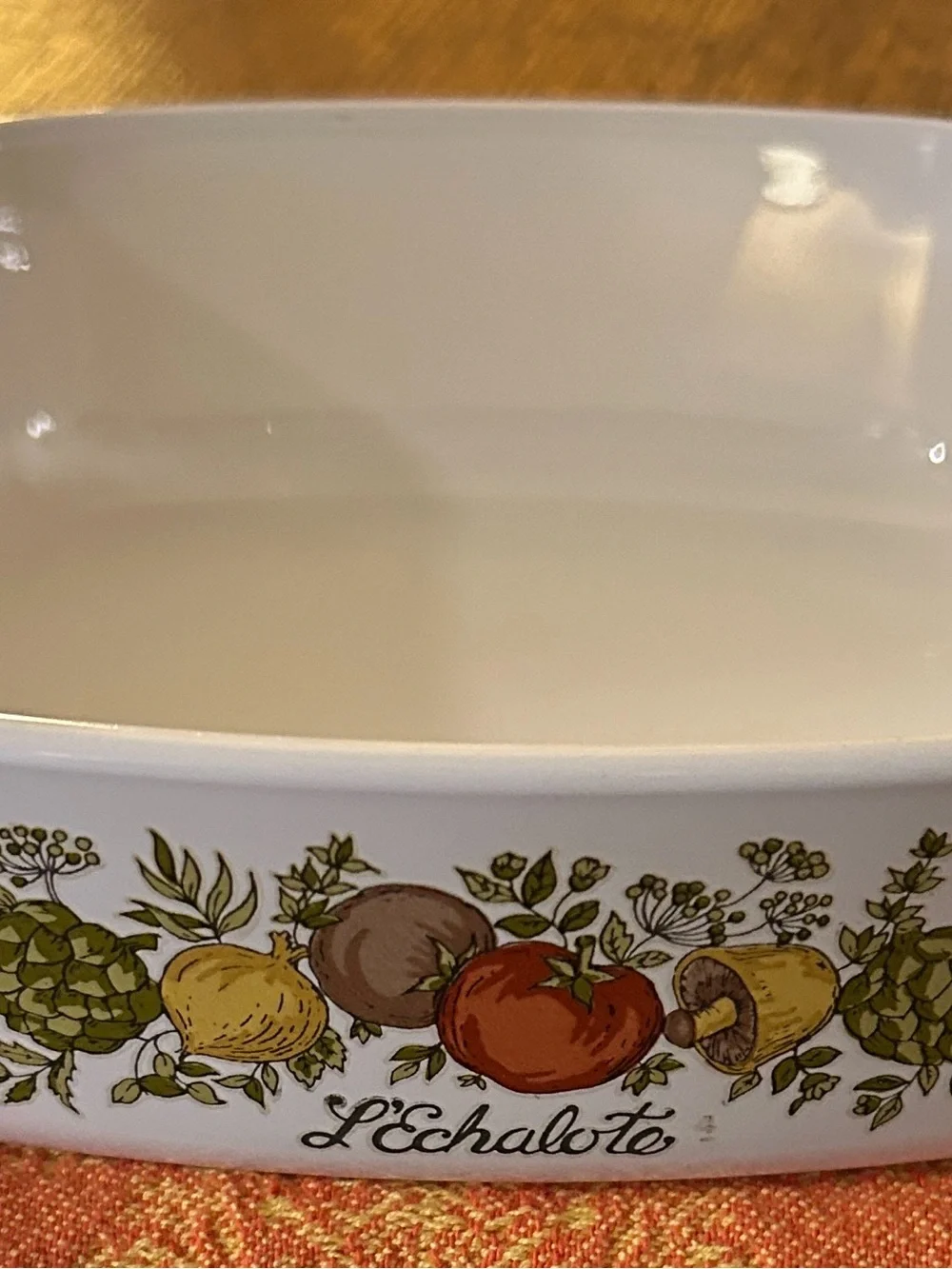 Corning Ware Spice O' Life L'Echalote Casserole Dish with Lid, 1 Quart
